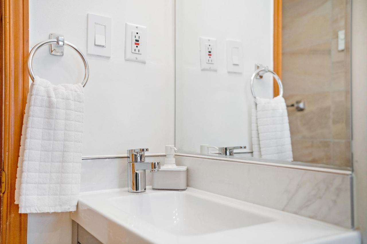 Bed and Breakfast Accueil Chez Francois Montreal Zewnętrze zdjęcie